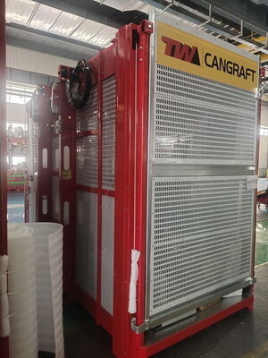 Le chantier de chantier est réalisé par un chariot élévateur de 110 kW, une hauteur de levage de 300 m, galvanisé à chaud, un chariot élévateur de 300 m,