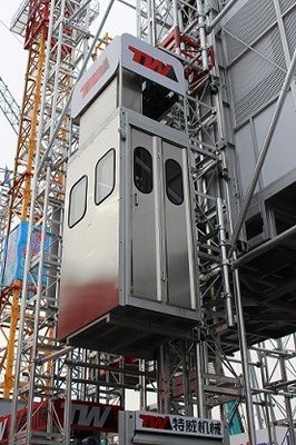 15 kW 250m 40m/min Levé pour le chantier de construction avec onduleur de fréquence