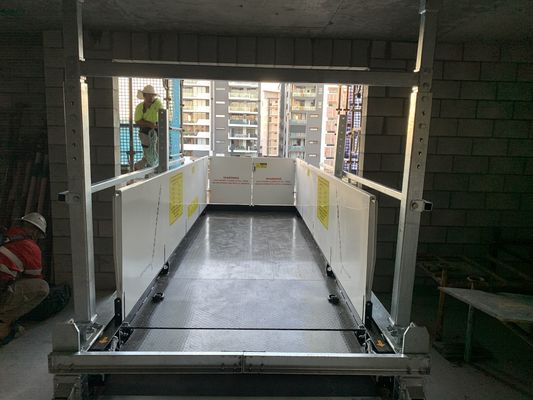 Une plateforme de chargement mobile de 2600 mm.
