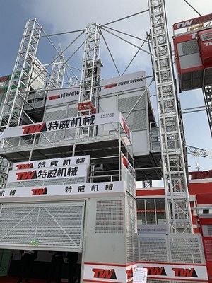 SCE500 élévateur de chantier à double mât pour 30 passagers élévateur/élévateur à double mât avec grande cage
